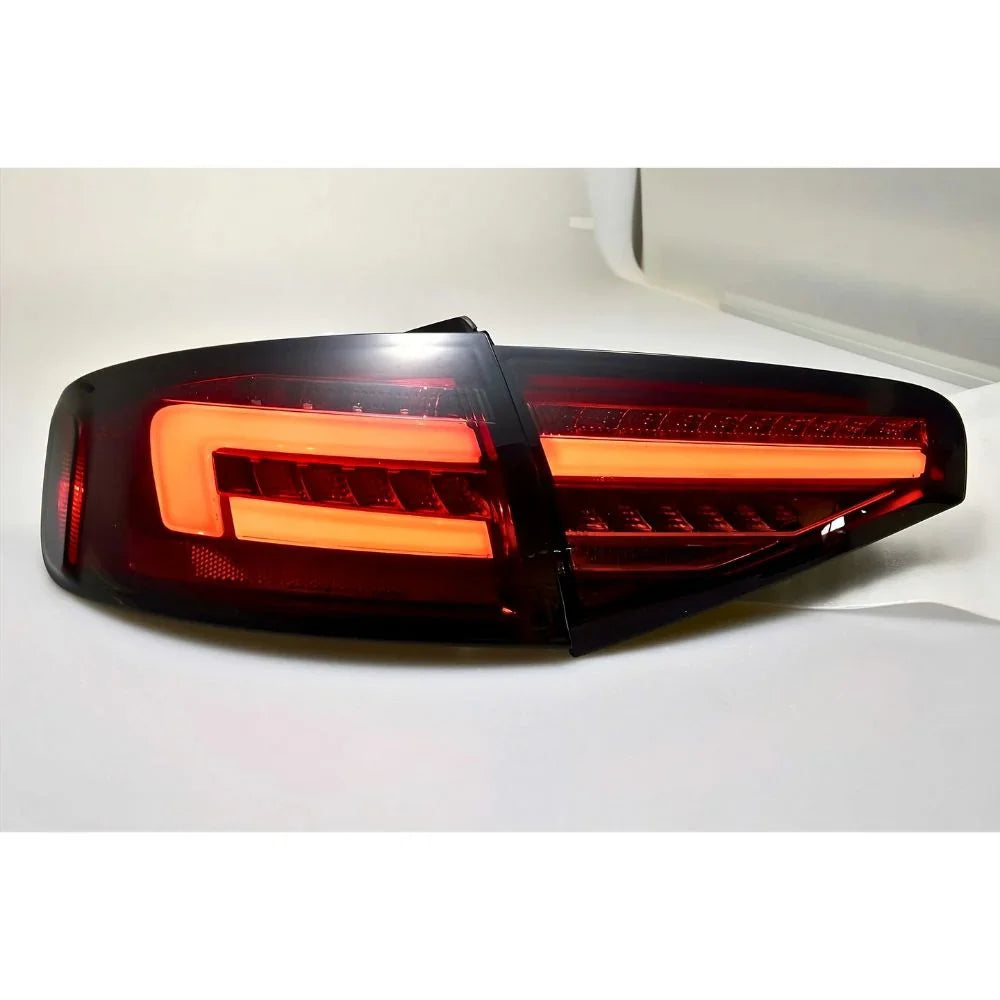 Audi A4 B8 Berlina 2011-2015 Fanali Posteriori Full LED OEM - autorivallo