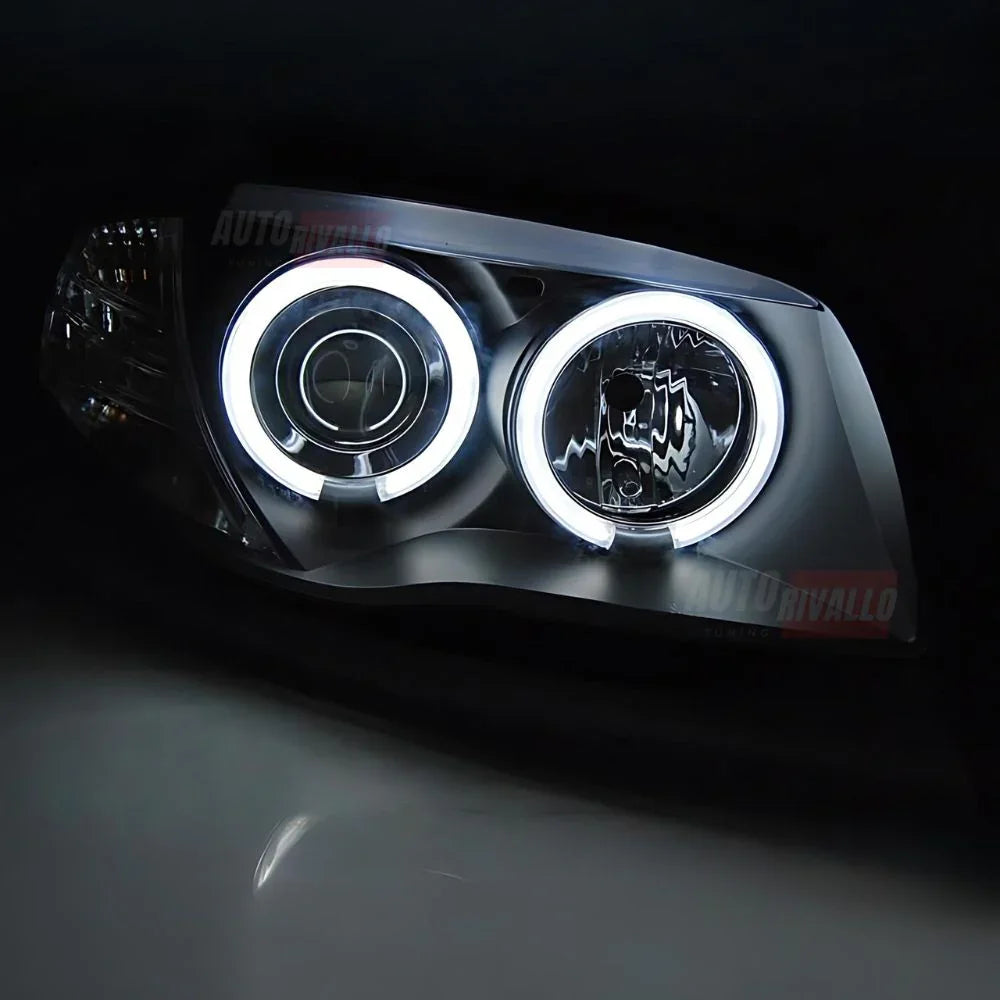 BMW 1 E87 E81 E82 E88 04-11 Fari Anteriori LED Angel Eyes CCFL - autorivallo