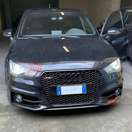 Audi A1 8X 2010-2015 Griglia Anteriore RS1 Look Nero Lucido - autorivallo