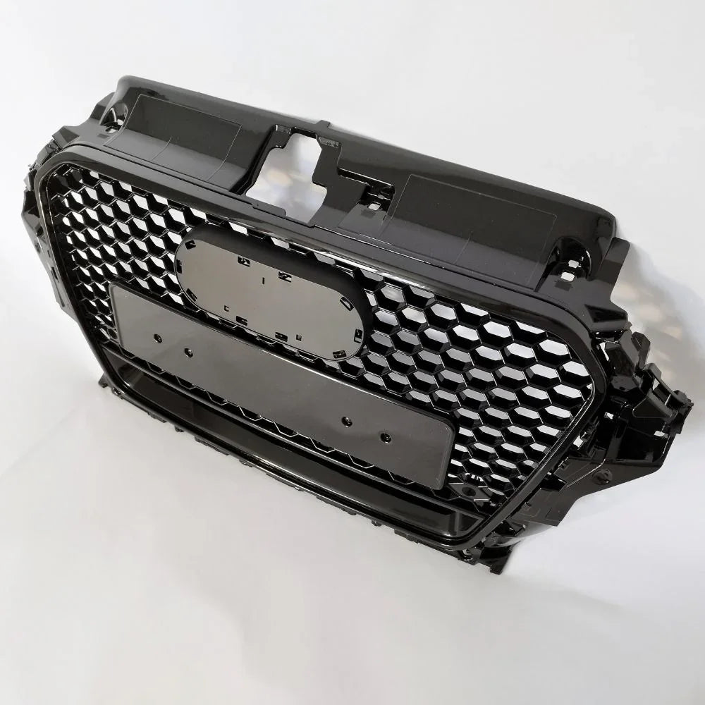 Audi A3 8V 2012-2016 Griglia Radiatore & Fendinebbia RS3 Look - autorivallo