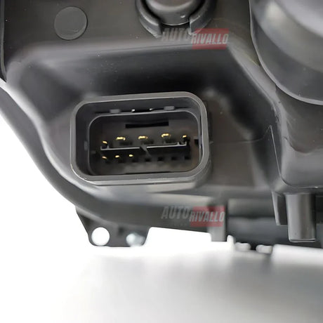 BMW Serie 3 F30 F31 2011-2015 Fari Anteriori LED 3D Xenon - autorivallo