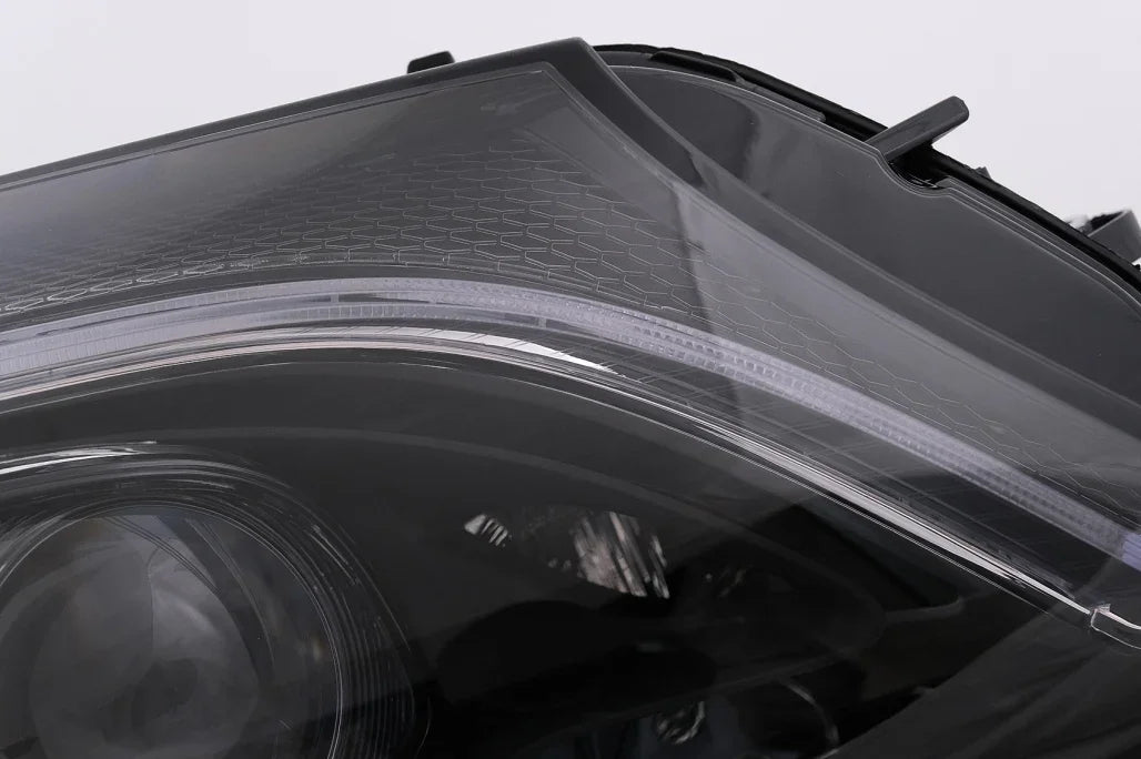 Mercedes Classe C W205 S205 2014-2018 Fari Anteriori Full LED - autorivallo