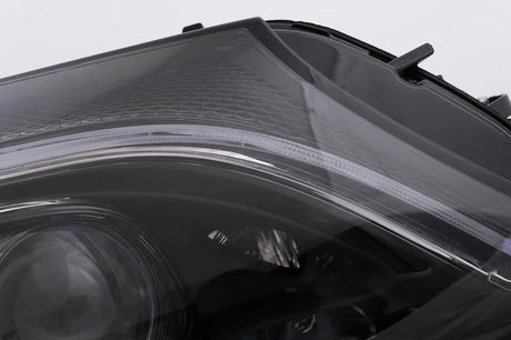 Mercedes Classe C W205 S205 2014-2018 Fari Anteriori Full LED - autorivallo