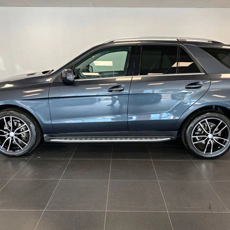 Mercedes M ML W166 2011-2015 Pedane Laterali in Alluminio - autorivallo