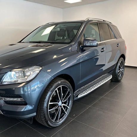 Mercedes M ML W166 2011-2015 Pedane Laterali in Alluminio - autorivallo