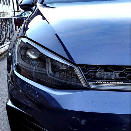 VW Golf 7 2012-2017 Fari Anteriori LED Look R-Line Freccia SEQ - autorivallo