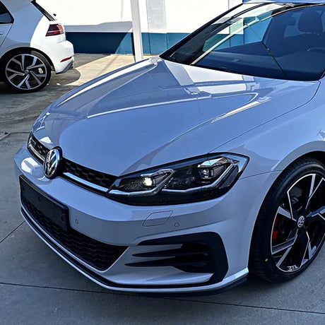 VW Golf 7 2012-2017 Fari Anteriori LED Look R-Line Freccia SEQ - autorivallo