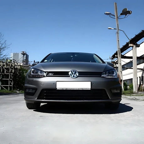 VW Golf 7 2012-2017 Fari Anteriori Con Frecce Dinamiche LED - autorivallo