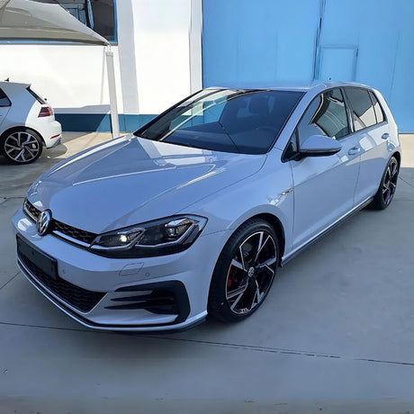 VW Golf 7.5 2017-2019 Fari Anteriori Full LED R-Line Look SEQ - autorivallo