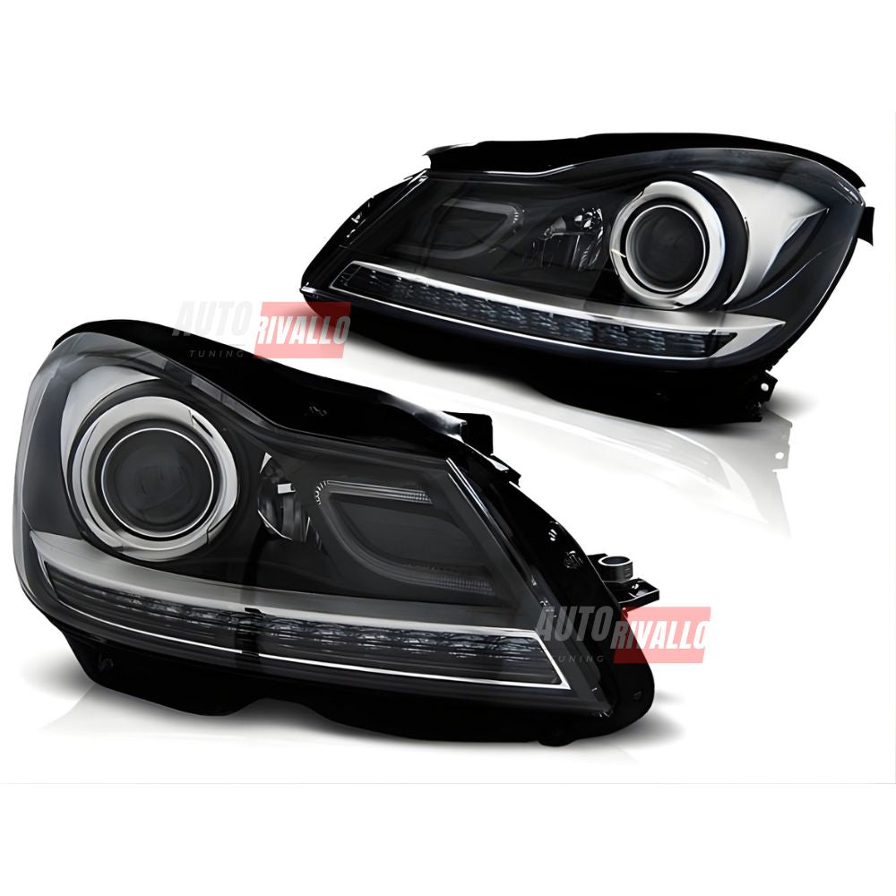 Fari lenticolari neri omologati E4 per Mercedes Classe C W204 2011-2015.