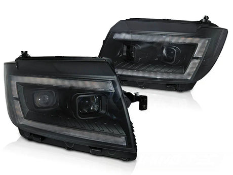VW Crafter II 2017-2024 Fari Anteriori LED Light Tube Nero - autorivallo