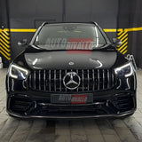 Vista frontale Mercedes GLE W167 con griglia AMG Panamericana Look 