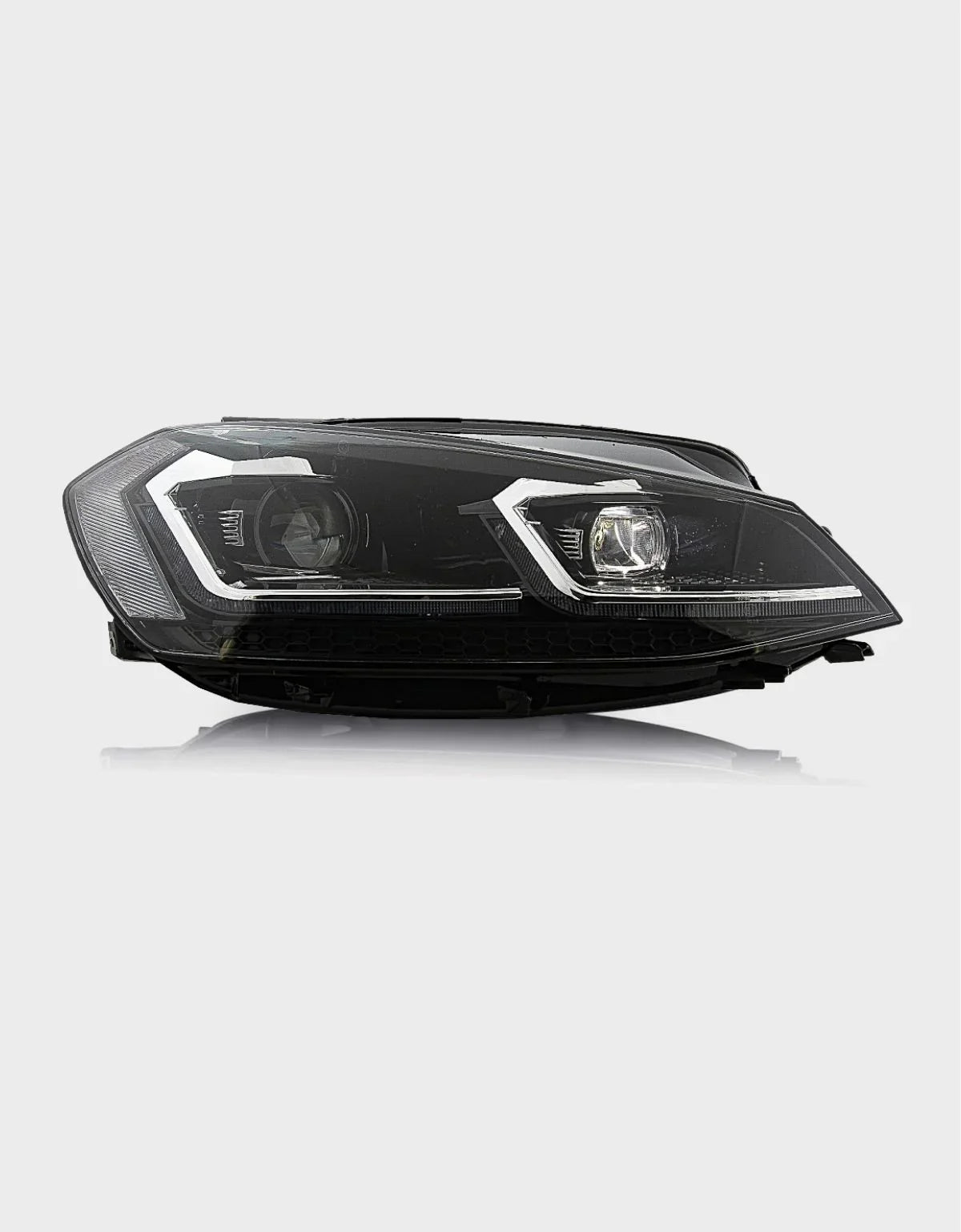 VW Golf 7.5 2017-2019 Fari Anteriori LED R-Line Design Nero - autorivallo